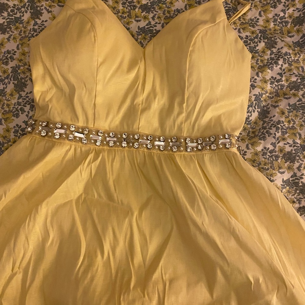 Yellow dress with jewel belt